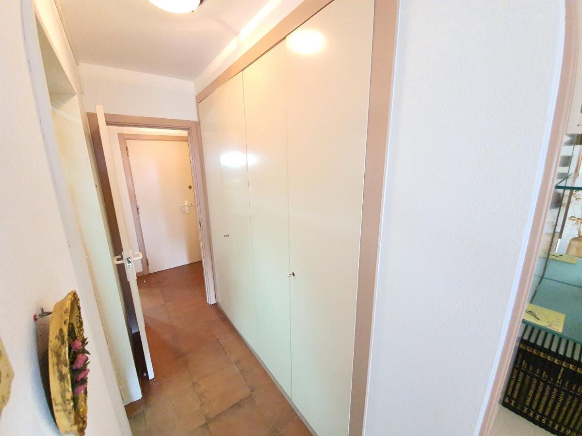 Apartamento Royal Marine Deluxe Roses Exterior foto